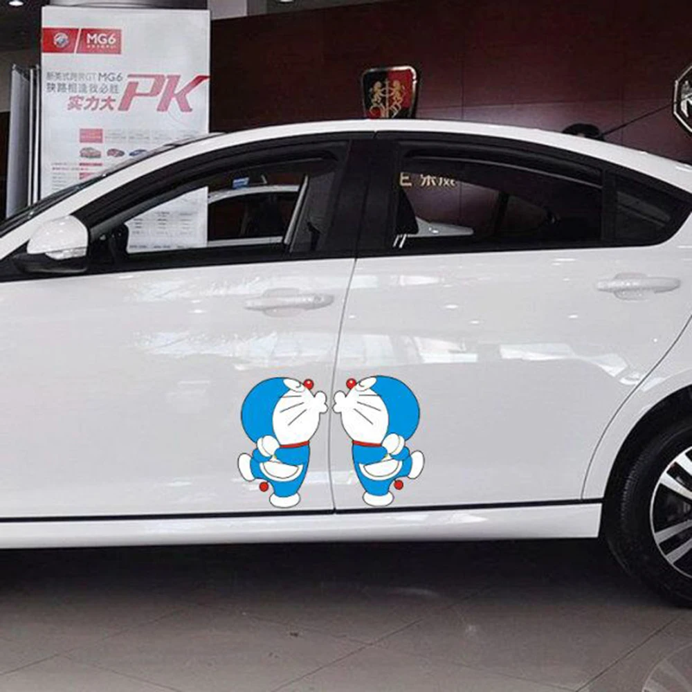 

Aliauto 2 x Doraemon Kiss Funny Car Side Door Sticker/Decal Accessories For Volkswagen Skoda golf Ford Focus BMW Toyota Renault