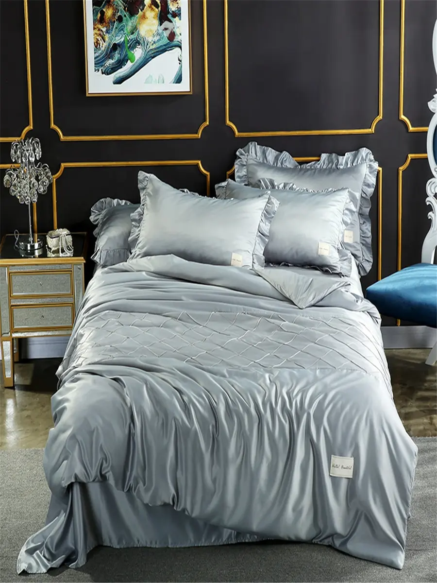 

4Pcs Home Bedding Set Elegant Silver Comfortable Solid Color Soft Simple Bedding Set