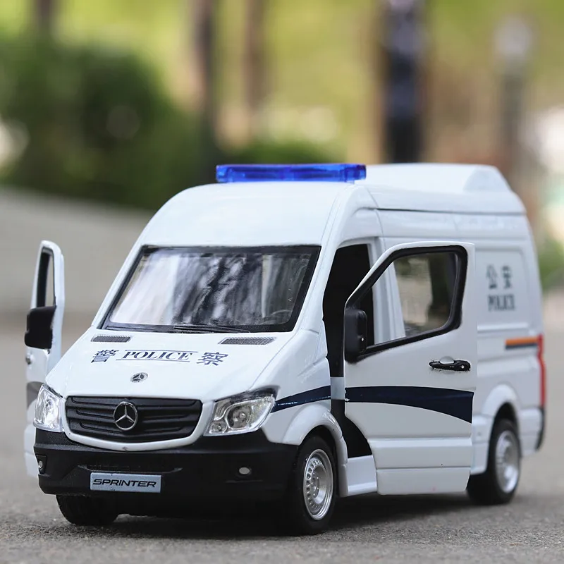 1:36 Benz полиция и скорая помощь игрушечный автомобиль металлические игрушки