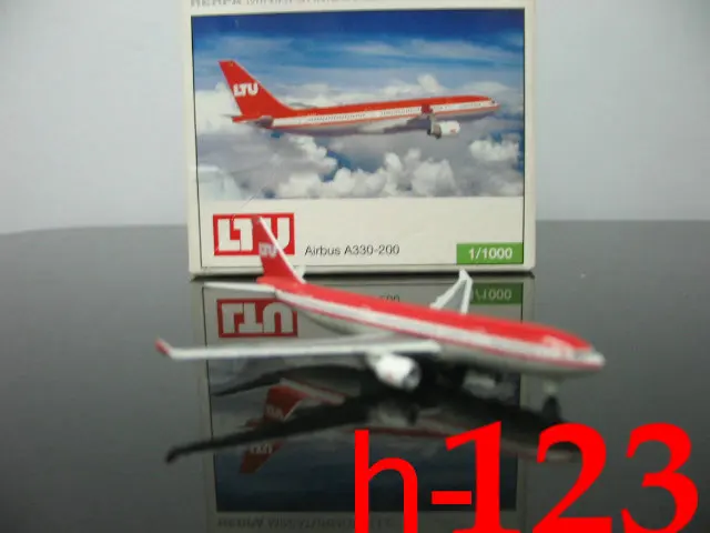 1:1000 LTU немецкая авиационная D-ALPO Airbus A330-200 модель самолета