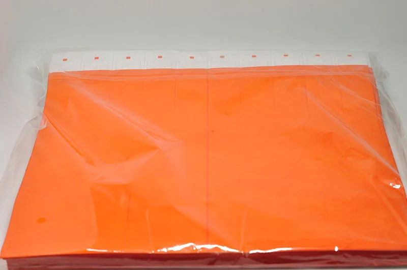 Однотонный оранжевый цвет 3/4 дюйма Tyvek браслеты подходят для вечеринок мероприятий 500 шт