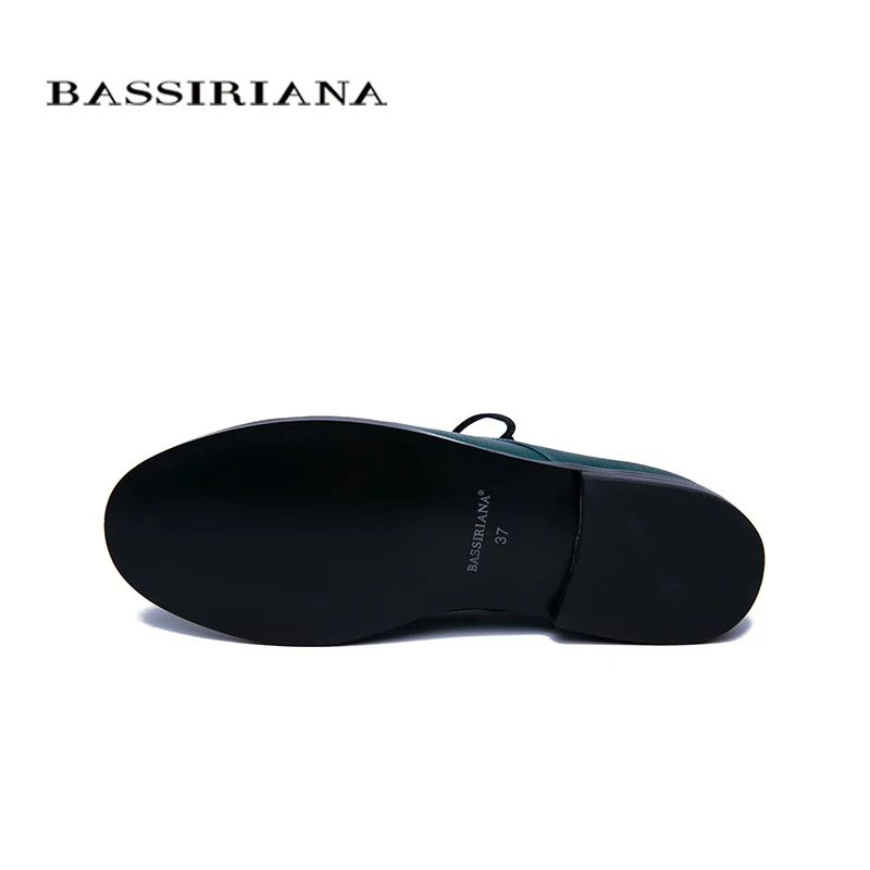 BASSIRIANA/Новинка г. весенняя женская обувь на плоской подошве, повседневная женская обувь из натуральной кожи с круглым носком и ремешком