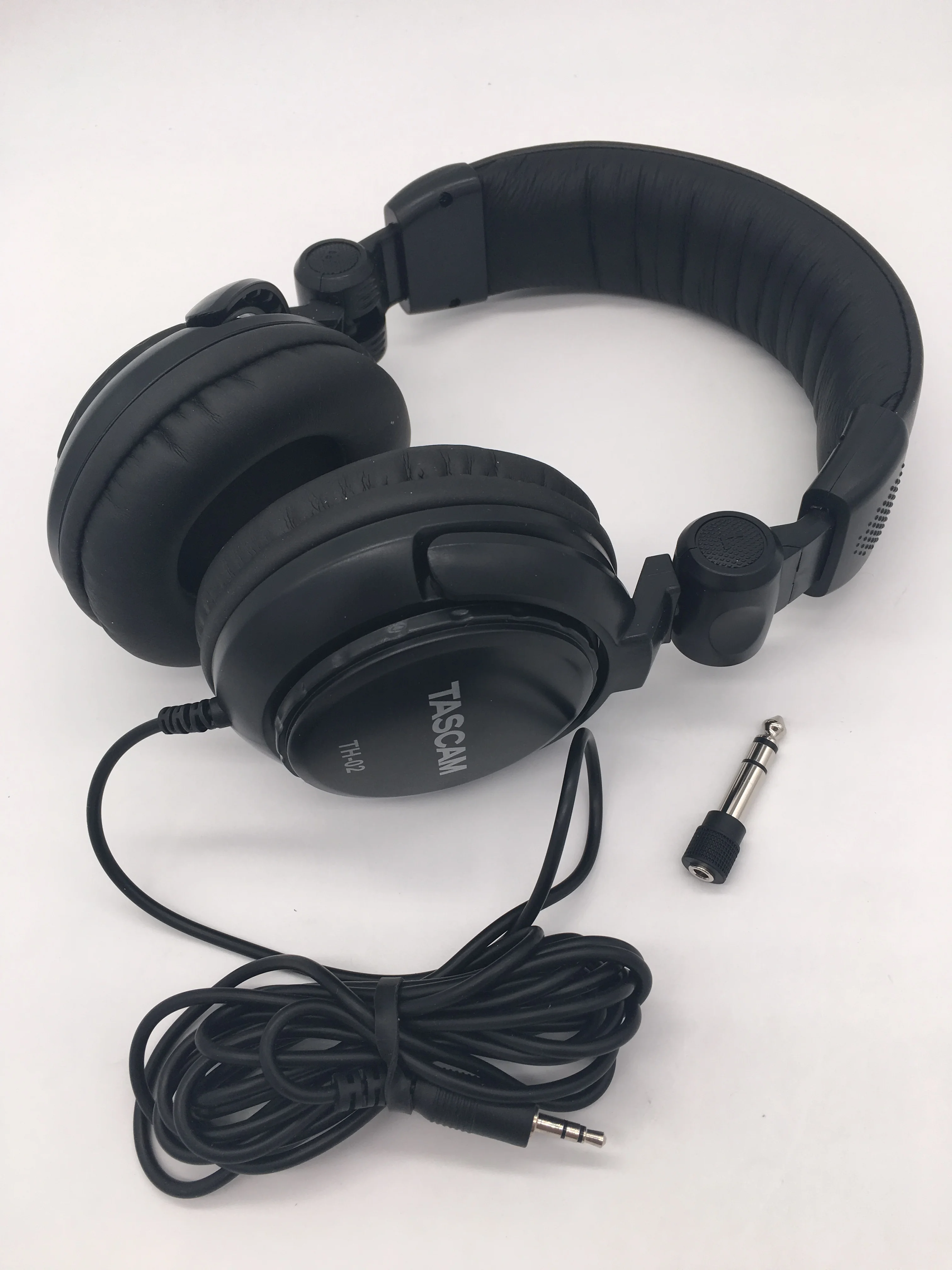 Tascam TH 02 закрытый задний Многофункциональный складной студийный наушник черный