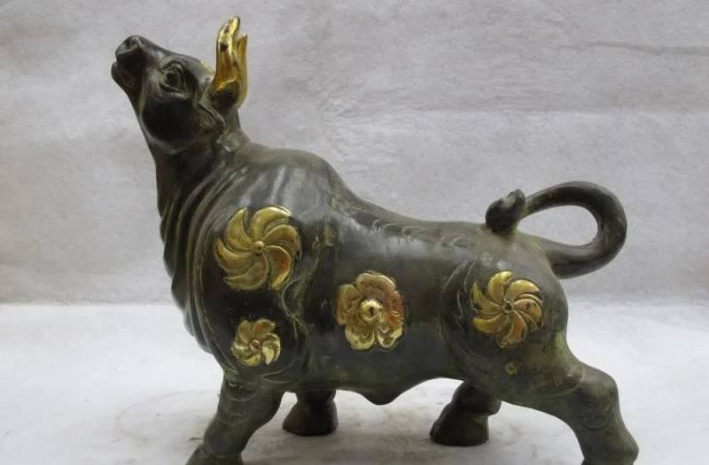 

11 Chinese Folk Classic Bronze Copper Home Feng Shui Lucky wealth OX Bull Statue