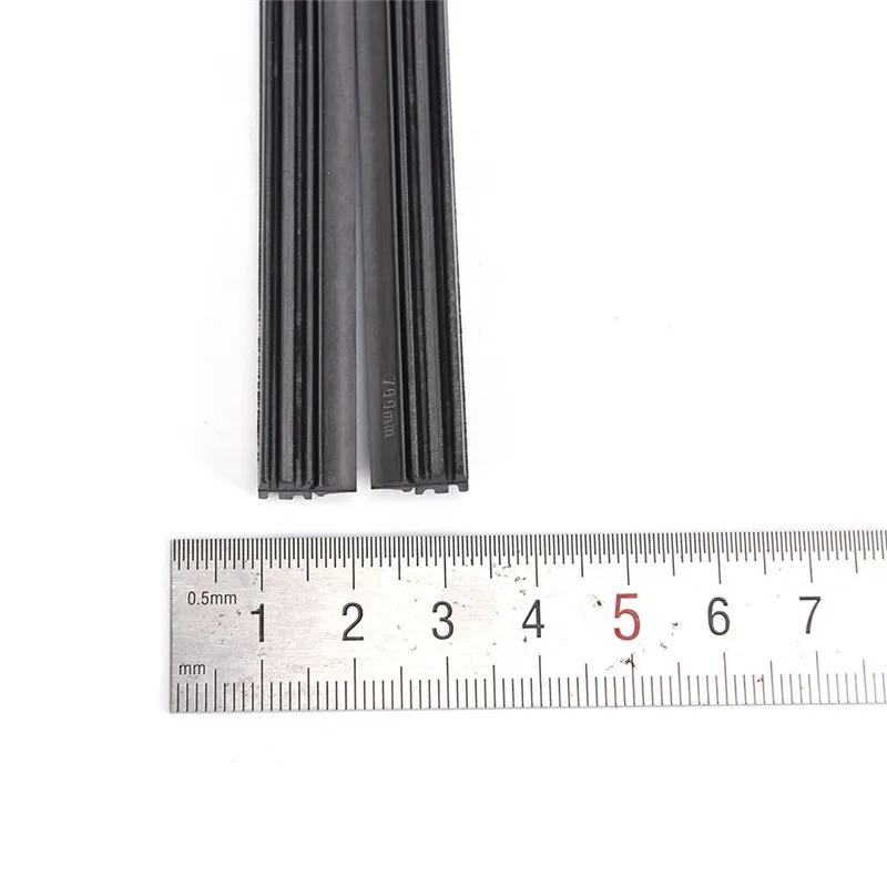 

2pcs/lot Universal Car Frameless Wiper Blade Refill Natural Rubber Bracketless Auto Car Soft Windshield Windscreen Wipers