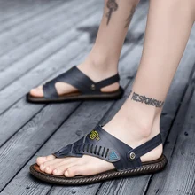 Новинка; Летняя мужская обувь; сандалии из мягкой кожи; Уличная обувь на плоской подошве; Вьетнамки; прогулочные мужские повседневные тапки; пляжные Нескользящие лоферы; обувь без застежки