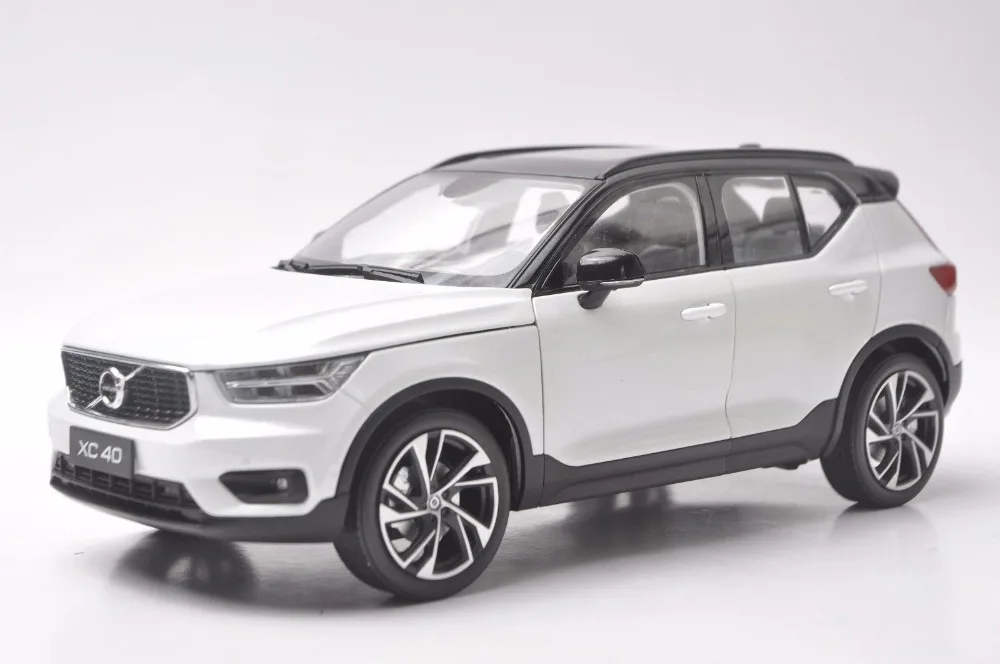 1:18 Модель литья под давлением для Volvo XC40 2018 белый внедорожный игрушечный