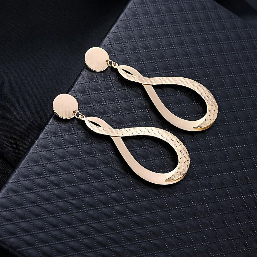

Irregular Number 8 Pendant Women Girls Alloy Ear Loop Dangle Earrings Fashion Jewelry