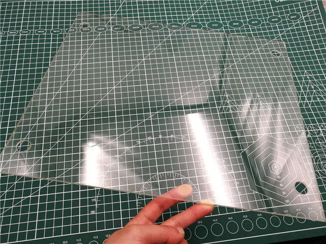 Best Price Large Printing Size Glass plate 310x370x3mm borosilicate glass heated bed With Screw Holes For Tornado 3D Printer Best Price Large Printing Size Glass plate 310x370x3mm borosilicate glass heated bed With Screw Holes For Tornado 3D Printer