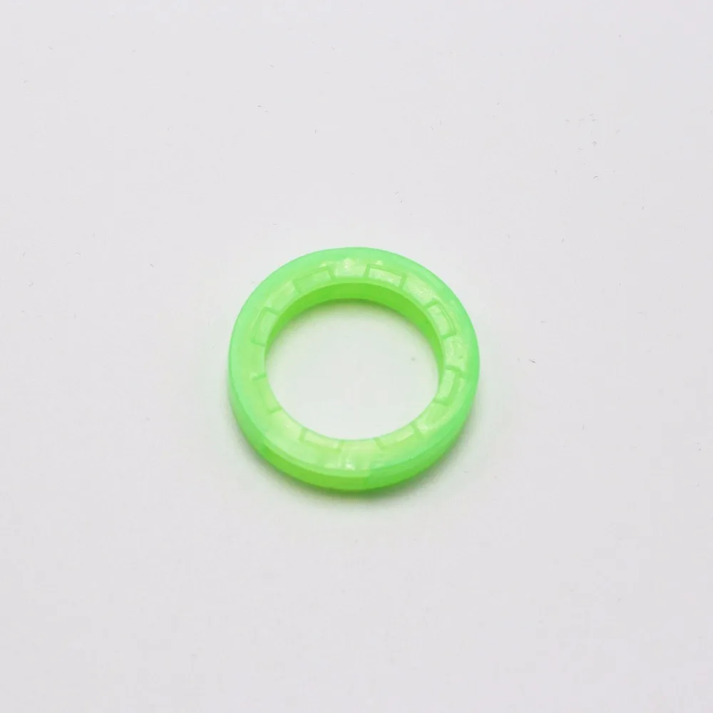 Key Case Cover 8pcs Bright Colors Hollow Silicone Key Cap Covers Topper Keyring Key Rings Case For Car Stylish Decoration