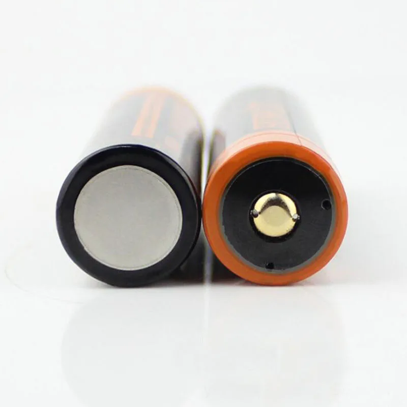 2 шт. литий ионный аккумулятор с Micro USB 2600 мАч PCB защитой аккумуляторы 18650 для