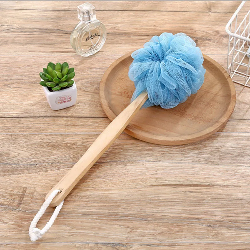 Long Wooden Handle Bath Brush Soft Mesh Ball Back Body Bath Shower Hanging Scrubber Brush Home Bathroom Shower Tool (2)