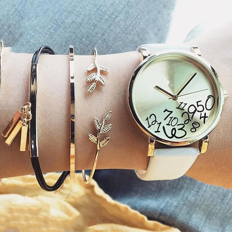 

Women Fashion Bow Leaf Bracelet Crystal Love Skin Pineapple Feather Open Bracelet Bracelets for Women Bohemian Jewelry
