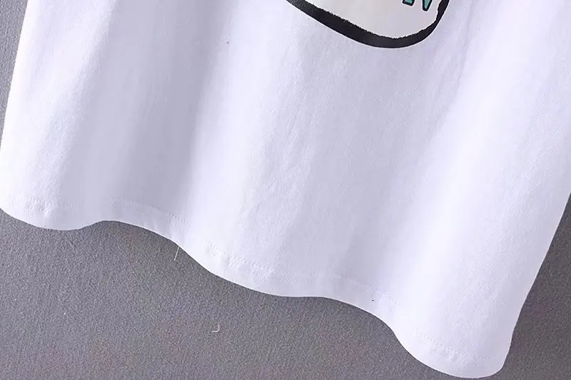 8724982655_1855766486