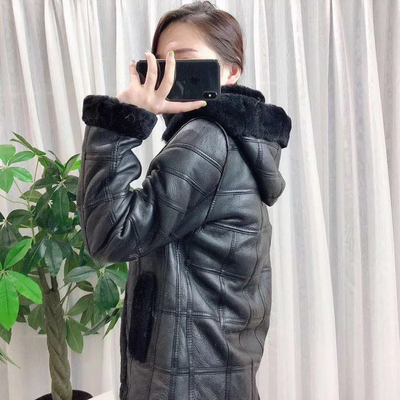 Natural real sheep fur coat sheepskin genuine leather jacket hooded thick warm parka real fur Plaid Pattern lamb fur outerwear
