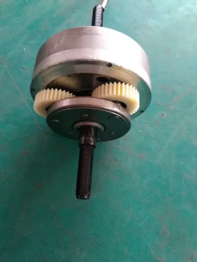 motor inside 4