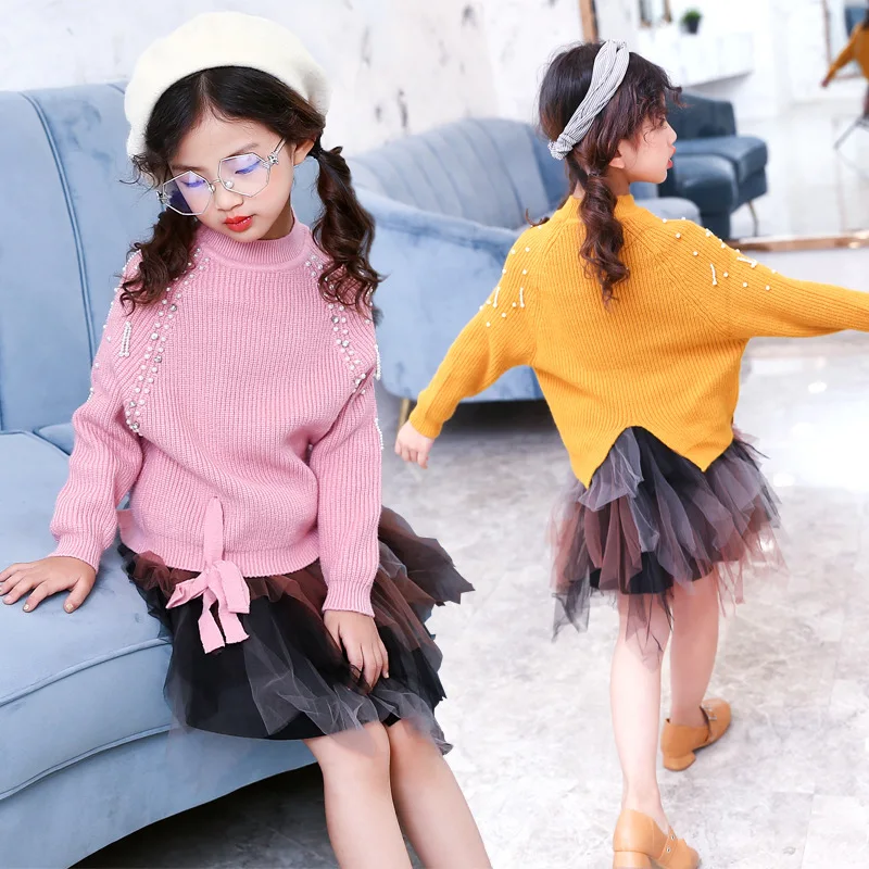 

Autumn 2018 New Stylish Solid Color Loose Undercoat Sweet Wind-Knitting Sweet Knit Girl's Bead Short Sweater