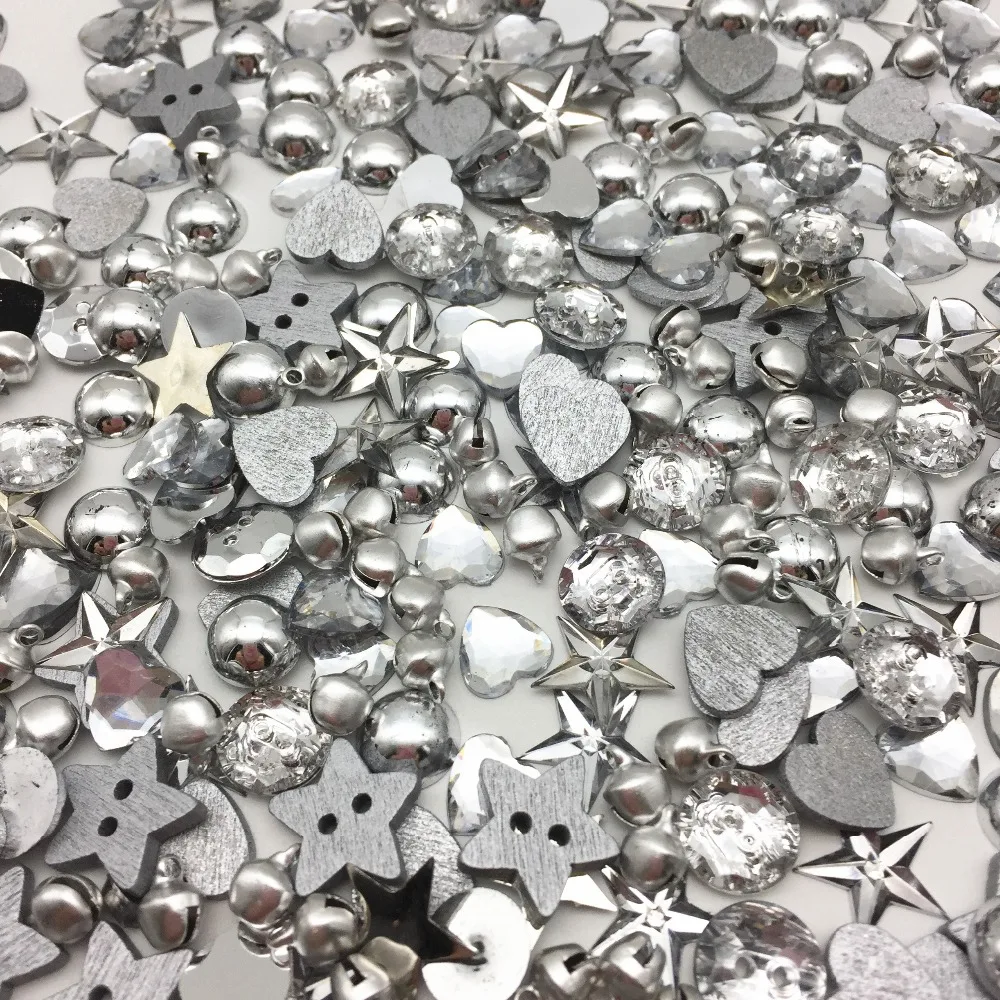 

1000pcs Christmas Silver Bag of Star Wood Buttons Jingle Bells Heart Gems Half Round Embellishment For DIY Crafts Cardmaking