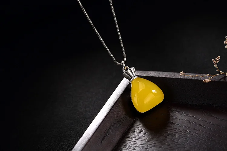 4399816872_1181238896