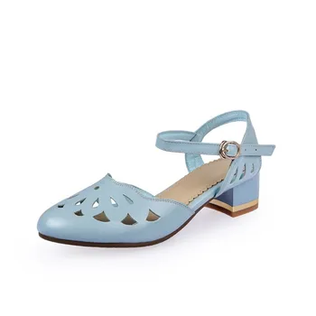 

Summer new comfortable square with heel baotou hollow buckle with 33-43 size code student sandals 1891