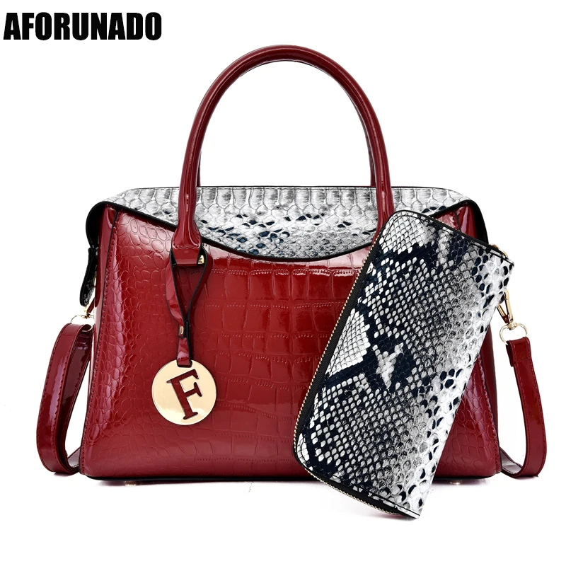 

New Luxury Handbags Women Bags Designer Tote 2 Sets Fashion Serpentine Leather Business Shoulder Crossbody Bags For Women 2019