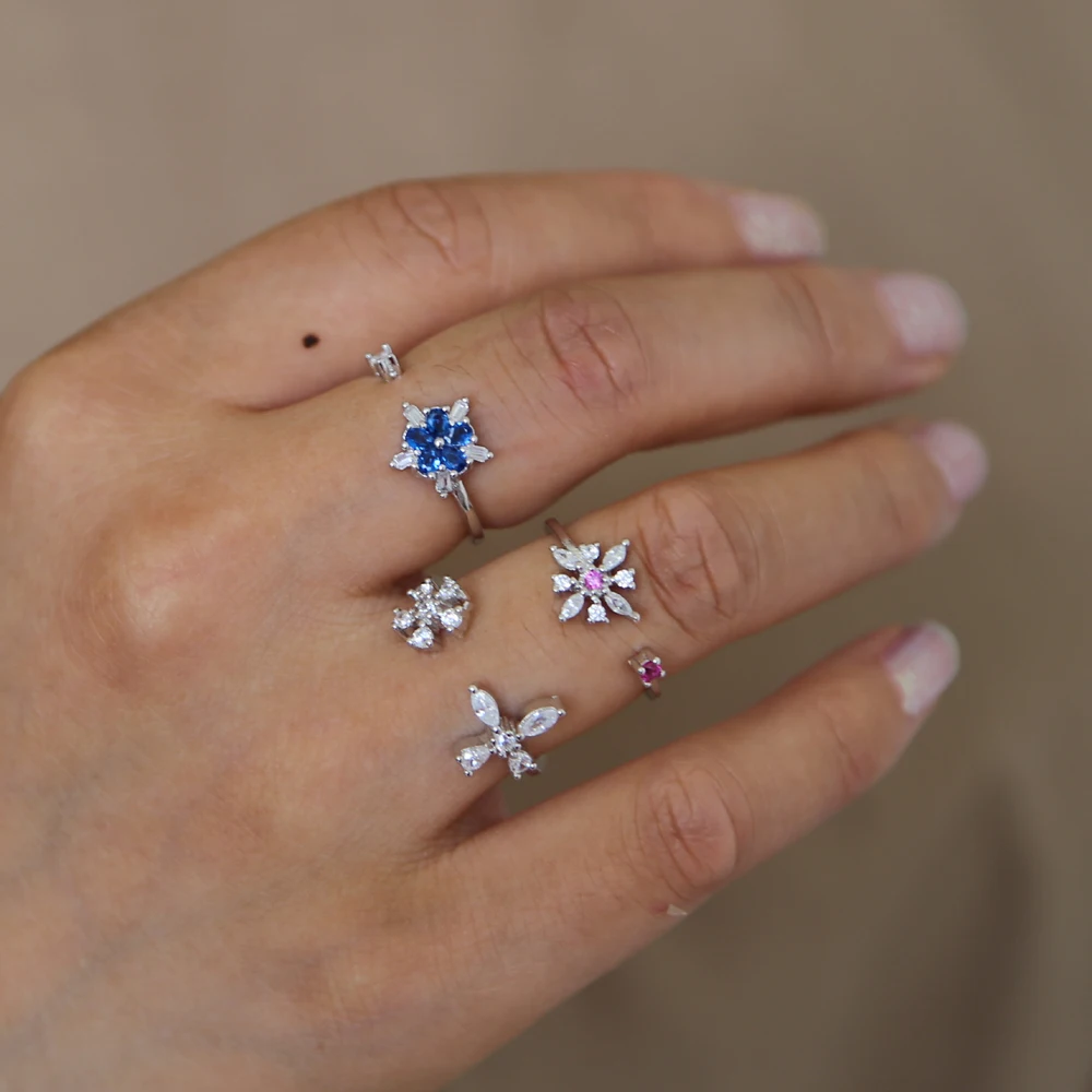 

Hot Fashion Adjustable Rings Gold Color&Silver Plated shiny Flower crystal Finger Rings For Women delicate tiny Jewelry Wedding
