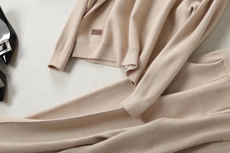 //img.alicdn.com/imgextra/i2/3204099830/TB2Rb27kxBmpuFjSZFsXXcXpFXa_!!3204099830.jpg