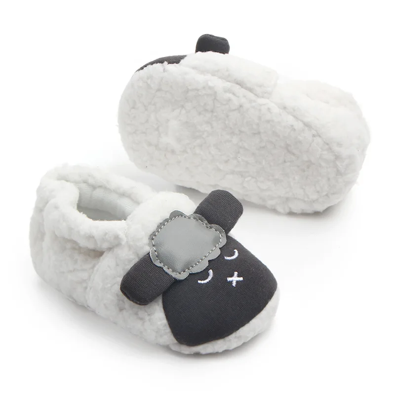 Keep Warm Winter coral velvet shoes cute cartoon sheep prewalker with soft bottom