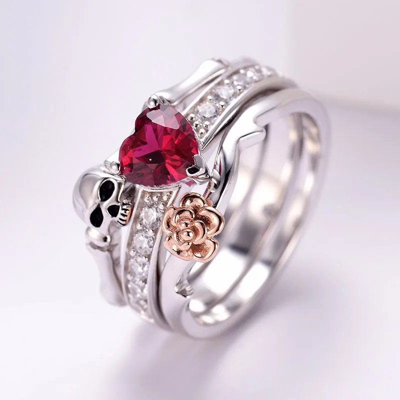 

Two Halloween accessory punk skeleton rings, female Red Crystal Skull Black Silver creative stacked male ring gemstone ring