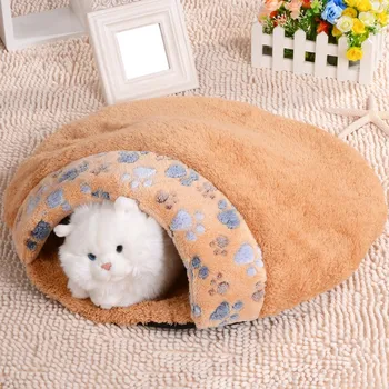 Pet Products Warm Soft Flannels Cat House Pet Mats Sleeping Bag Lovely Hamburger Puppy Cushion