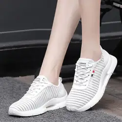 Новый Дизайн легкие кроссовки для Для женщин Летнее Полосатое кроссовки демпфирования женская спортивная обувь белый серый тапки Дамская