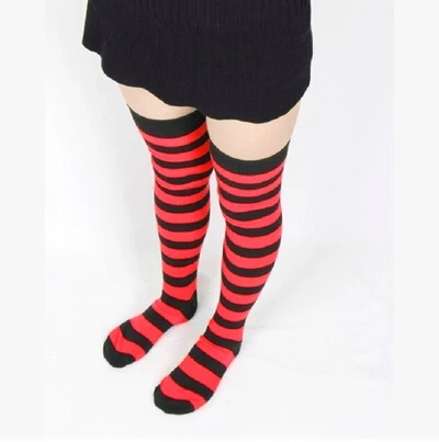 Носки для косплея черно-белые полосатые гольфы Лолита носки горничной красные и черные полосатые носки - Цвет: Красный
