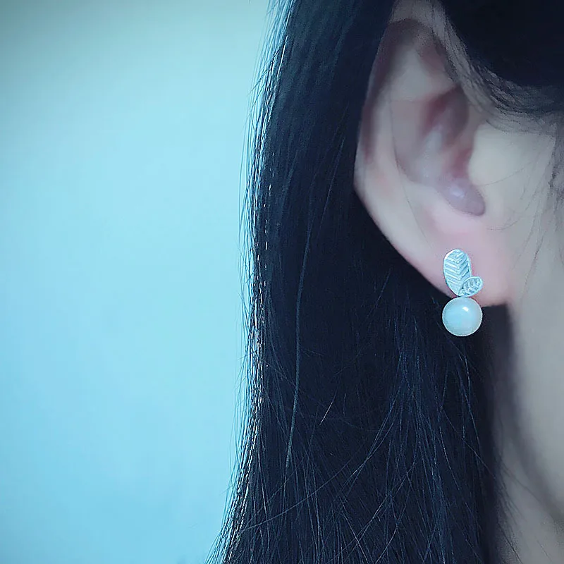 

925 Silver Handmade Silver Jewelry Nacre Pearl Female Ear Nail Temperament Manufacturers Direct Selling Wholesale
