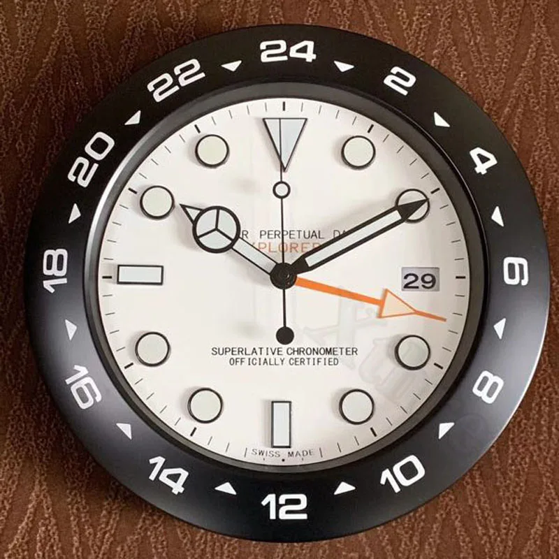 

S&F Metal Watches Shape Wall Clocks with Night Lights 3D Calendar Clock Silent Mechanism Wall Clock for Living Room