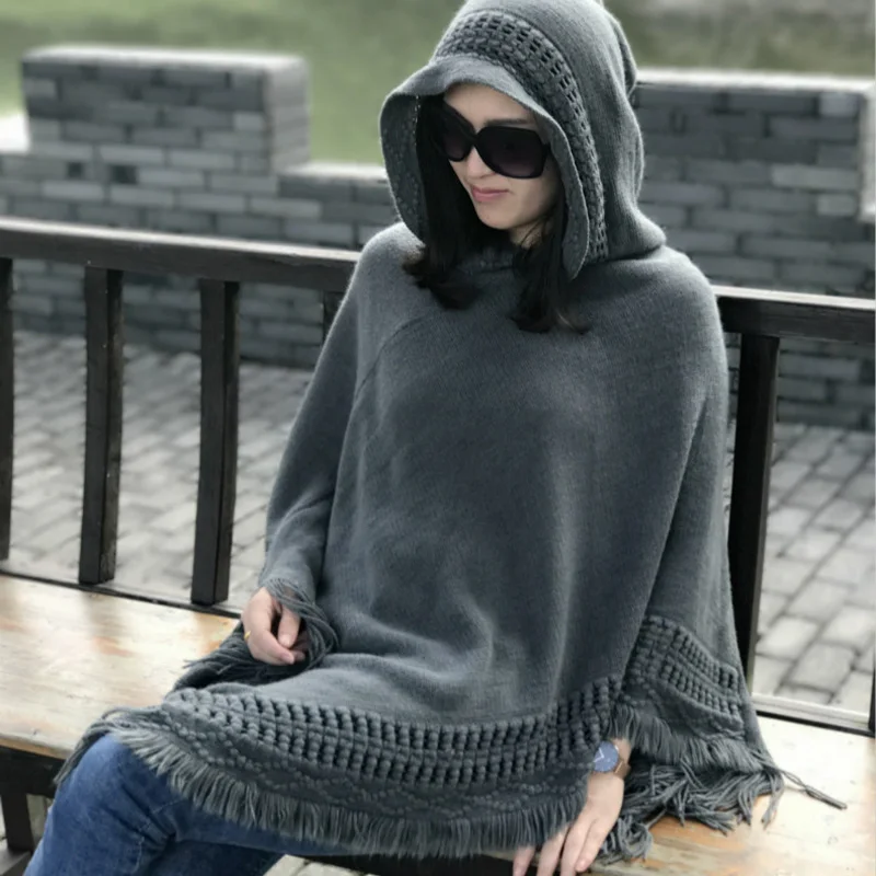 Wholesale YDIRi Jbersee Poncho Winter Scarf 2018 Women's Luxury Brand Winter Scarf Warm Acrylic Scarves Women Fashion Tassels Pashmina WN029