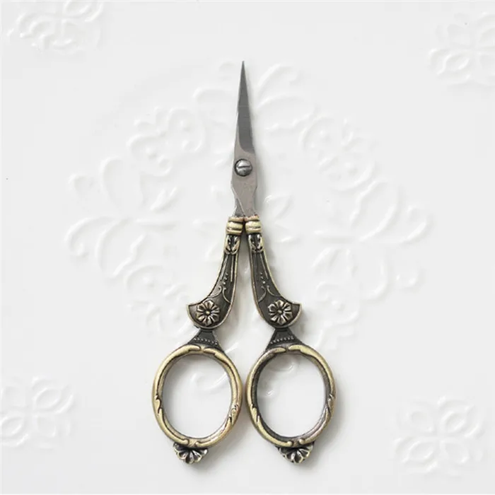 Professional European Vintage Sewing Kit Scissors Thimble Needle Case DIY Sewing Tools for Embroidery Cross Stitch Crewel Craft (2)