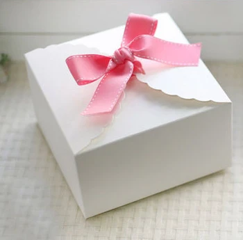 

9cmx9cmx5cm White Lace Pattern Cardboard Box candy biscuit Gift Cake Box biscuit packing boxes 100PCS/lot