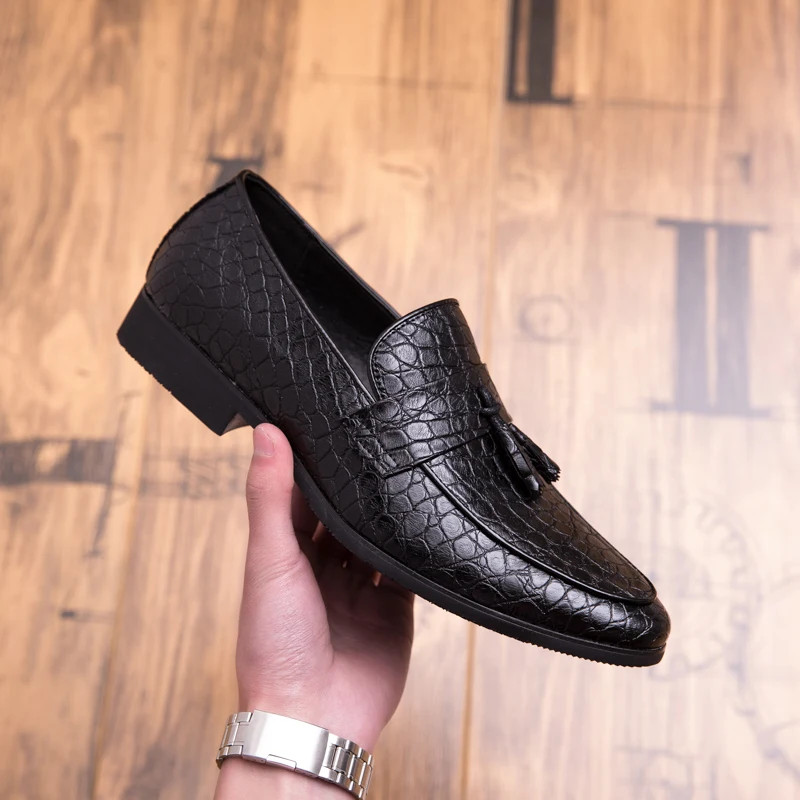 Мужские лоферы; кожаная мужская повседневная обувь на плоской подошве; sapatos chaussures calzado en cuir Lux schuhe zapatos hommes; большой размер 47; p4 - Цвет: BLACK