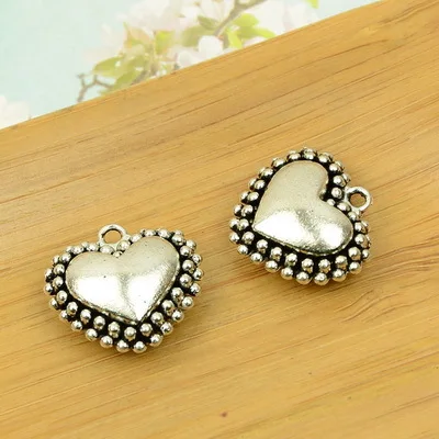 10pcs//lot Vintage Silver Heart Shape Alloy Crystal Charms Necklace Pendant Craft