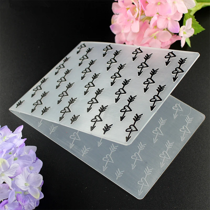 

YLEF008 Arrow Love Plastic Embossing Folder For Scrapbook Stencils DIY Album Cards Making Decoration Craft Template 10.5*14.5cm
