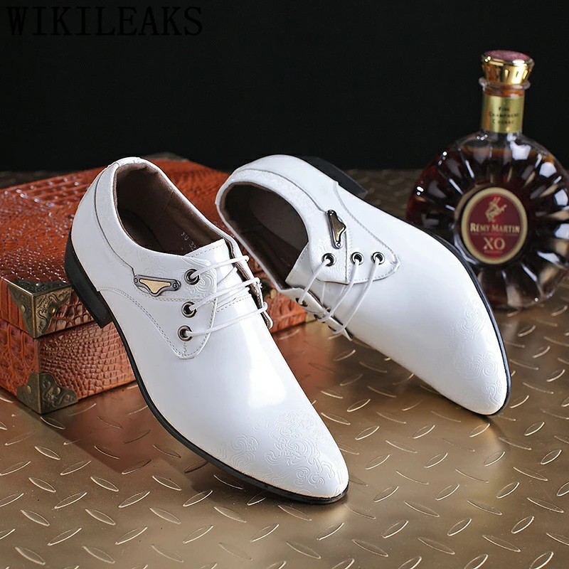 Мужские официальные туфли из лакированной кожи; кожаные Мужские модельные туфли; свадебные туфли для мужчин; scarpe uomo eleganti zapatos; оксфорды; hombre felix chu
