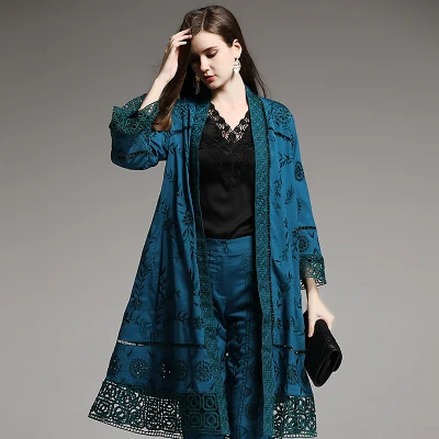 Дизайнерский женский комплект одежды наивысшего качества; сезон осень-весна; женское изысканное винтажное длинное пальто с вышивкой ручной работы; Тренч+ Брюки-Капри - Цвет: dark blue top 1 pc