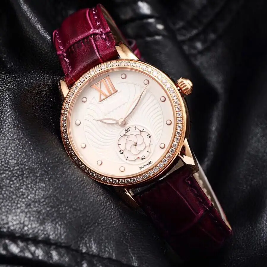 

Women's Watches Top Brand Runway Luxury European Design Quartz Wristwatches S0941