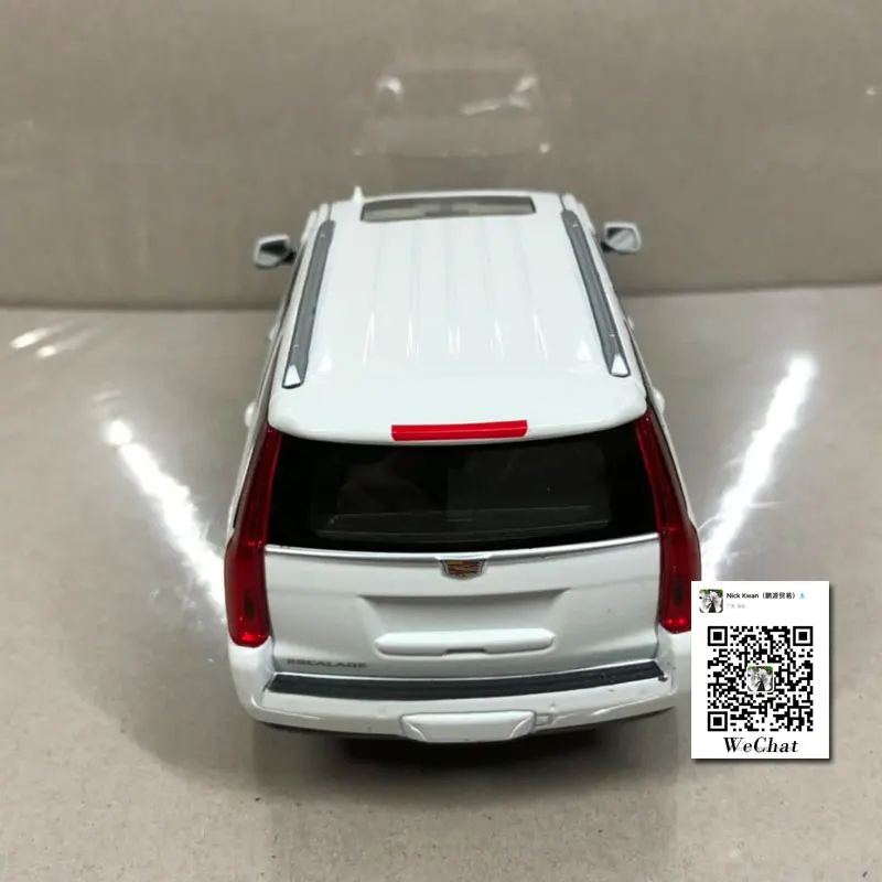 Cadillac Escalade SUV 2017 (16)