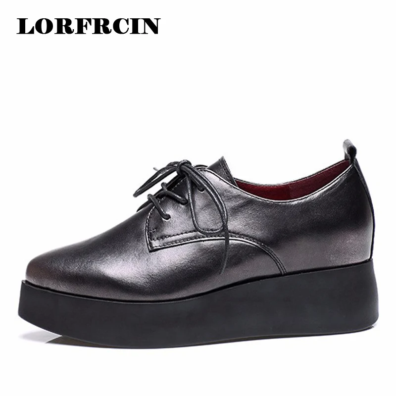white sneakers women wide