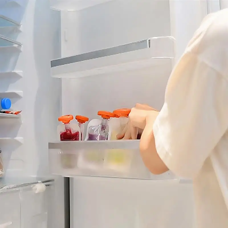 Newborn Feeding Accessories Baby Food Containers Baby Food Maker Child Fresh Fruit Juice Distributor Infant Strawberry Storage