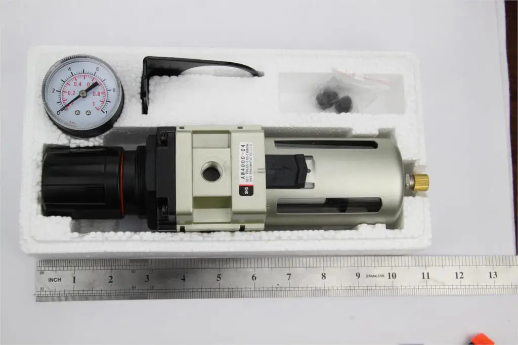 

SNS Pneumatic filter regulator AW4000-04A 1/2"PT thread water separator air source processor manual drain SMC type