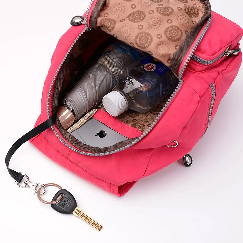 Mochila de nailon impermeable pequeña de estilo Preppy para mujer, bolso de hombro para mujer, Mochila escolar de viaje informal para mujer Mochila de nailon impermeable pequeña de estilo Preppy para mujer, bolso de hombro para mujer, Mochila escolar de viaje informal para mujer