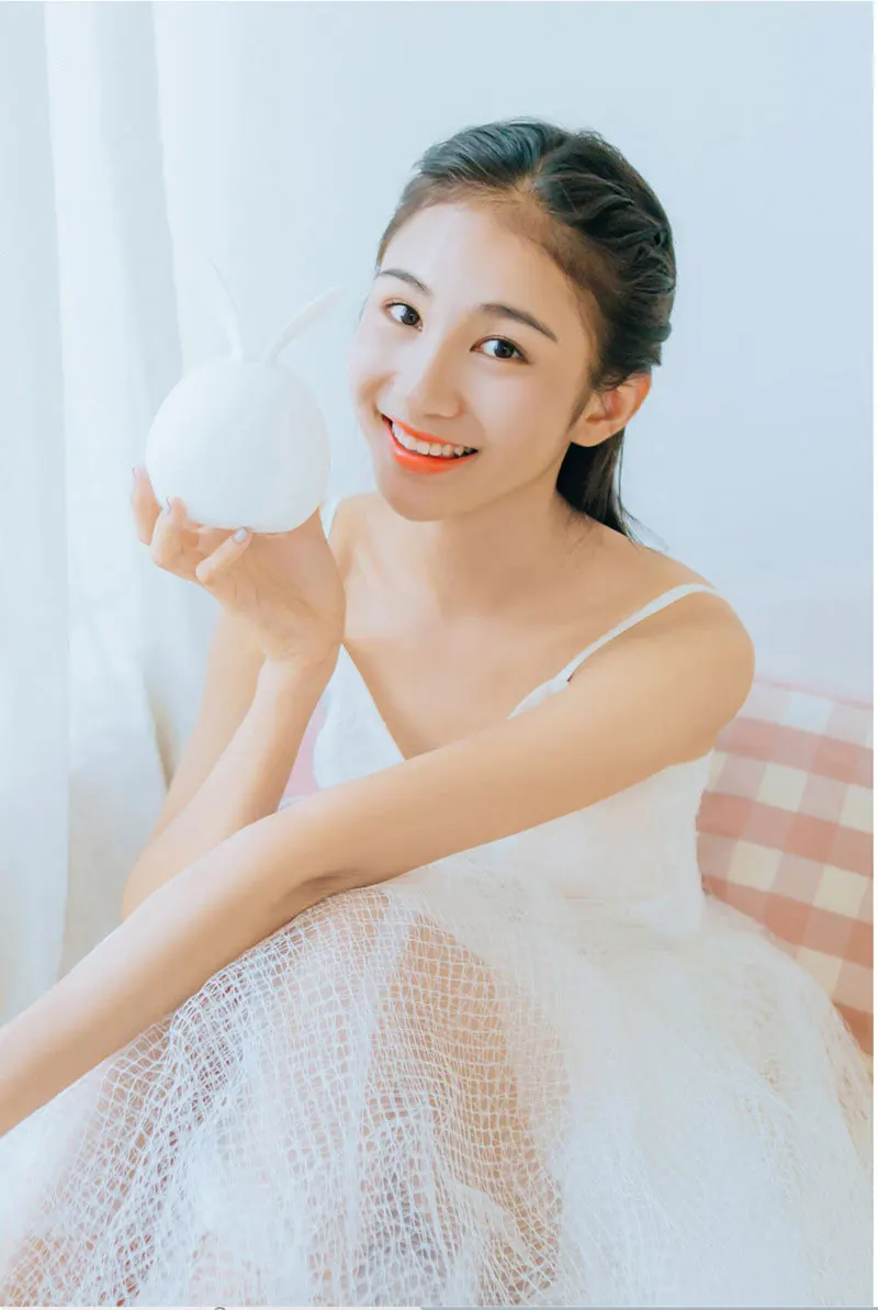 Colorful Rabbit Bunny Night Light Rechargeable Silicone Kid Cute Toys Gift Bedside Table Decoration Night Lamp Atmosphere Lamp (16)