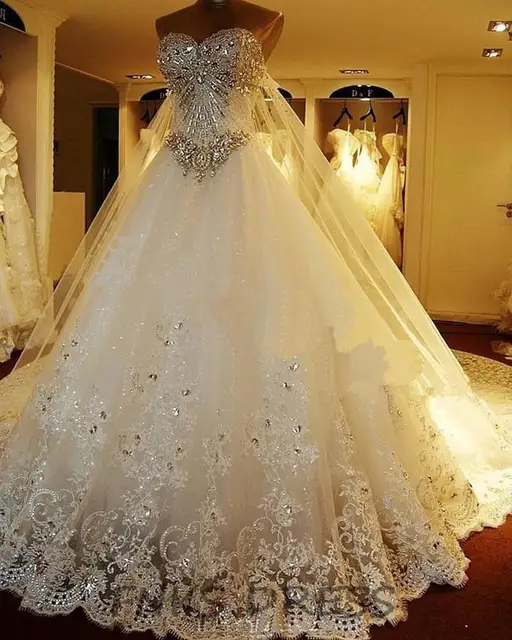 Luxury Cathedral Wedding Dresses 2017 Vestido Festa Crystal Bodice Luxury Cathedral Wedding Dresses 2017 Vestido Festa Crystal Bodice Sweetheart Ball Gown Bridal Gowns Lace Edge